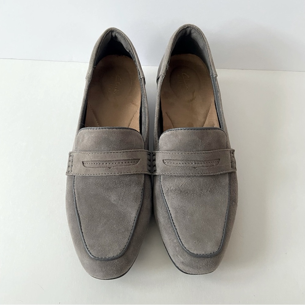 Clarks Women's Keesha Cora Penny Loafer, Grey Suede